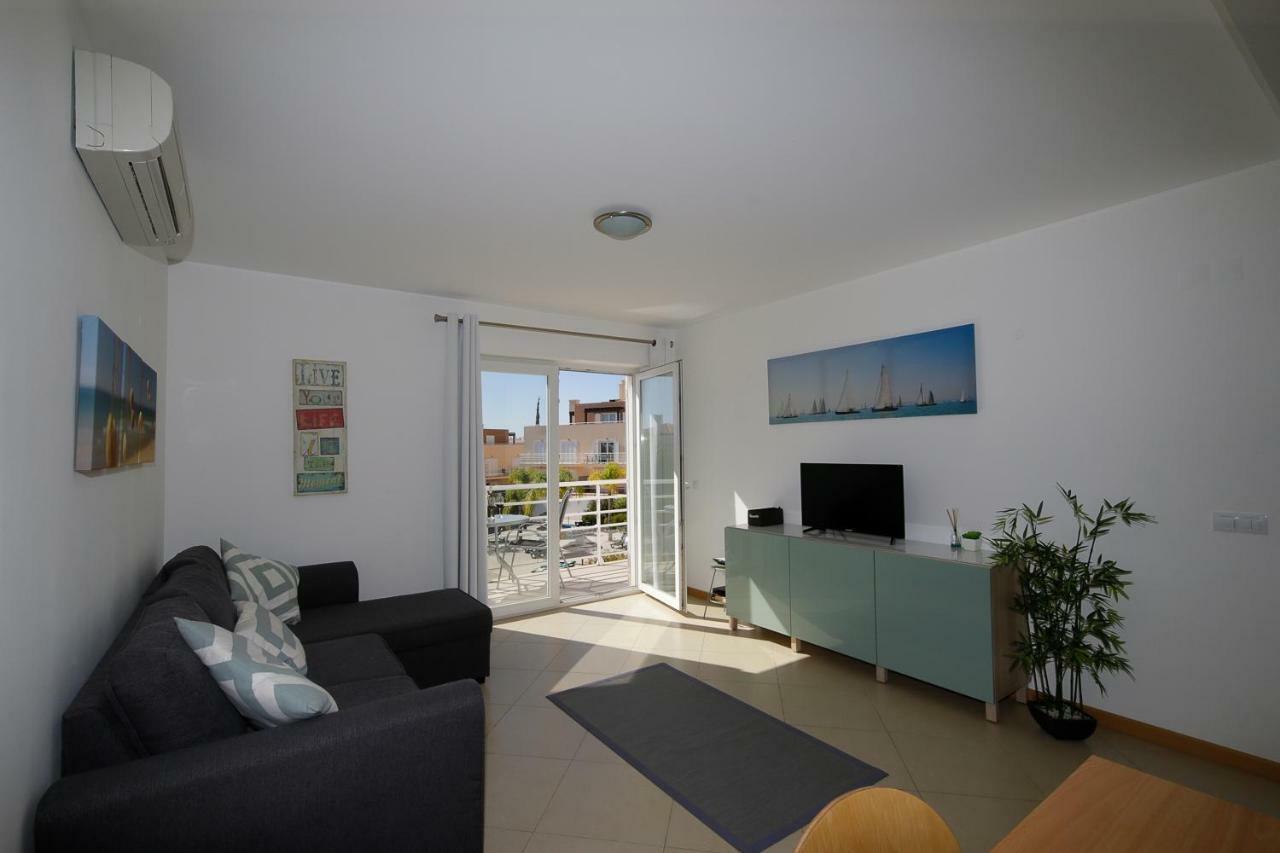 קבאנס דה טאבירה Apartamento Laranjas Garden מראה חיצוני תמונה